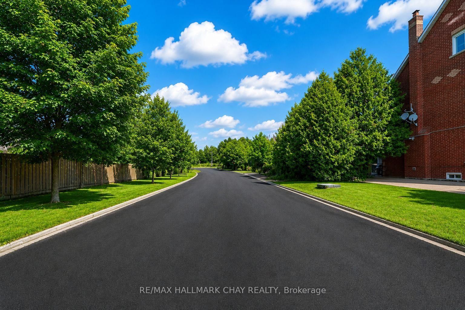 9 Tower Court • #Lot 8 • Richmond Hill, ON photo 3