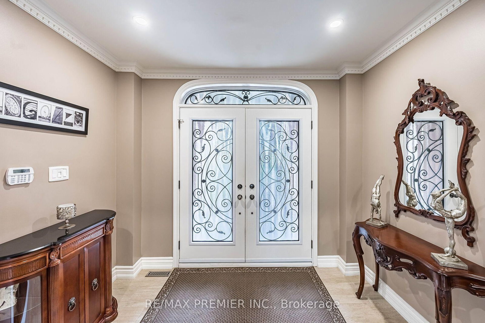 104 Cartwright Boulevard • Vaughan, ON photo 8
