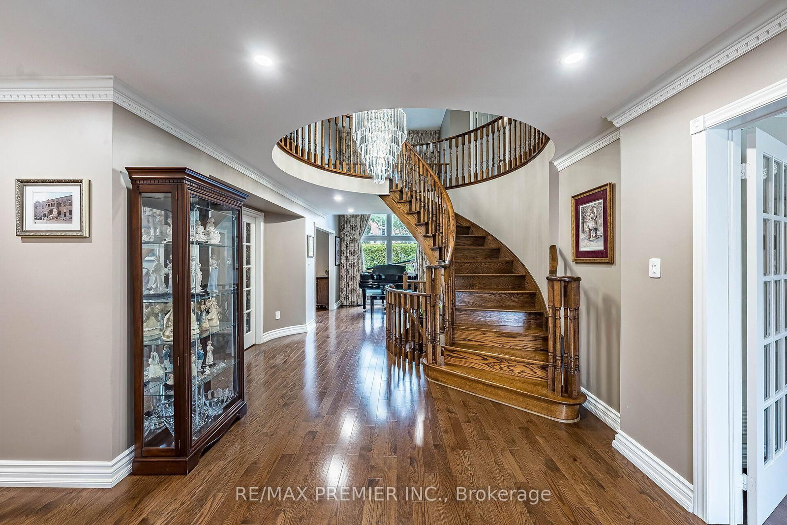 104 Cartwright Boulevard • Vaughan, ON photo 9