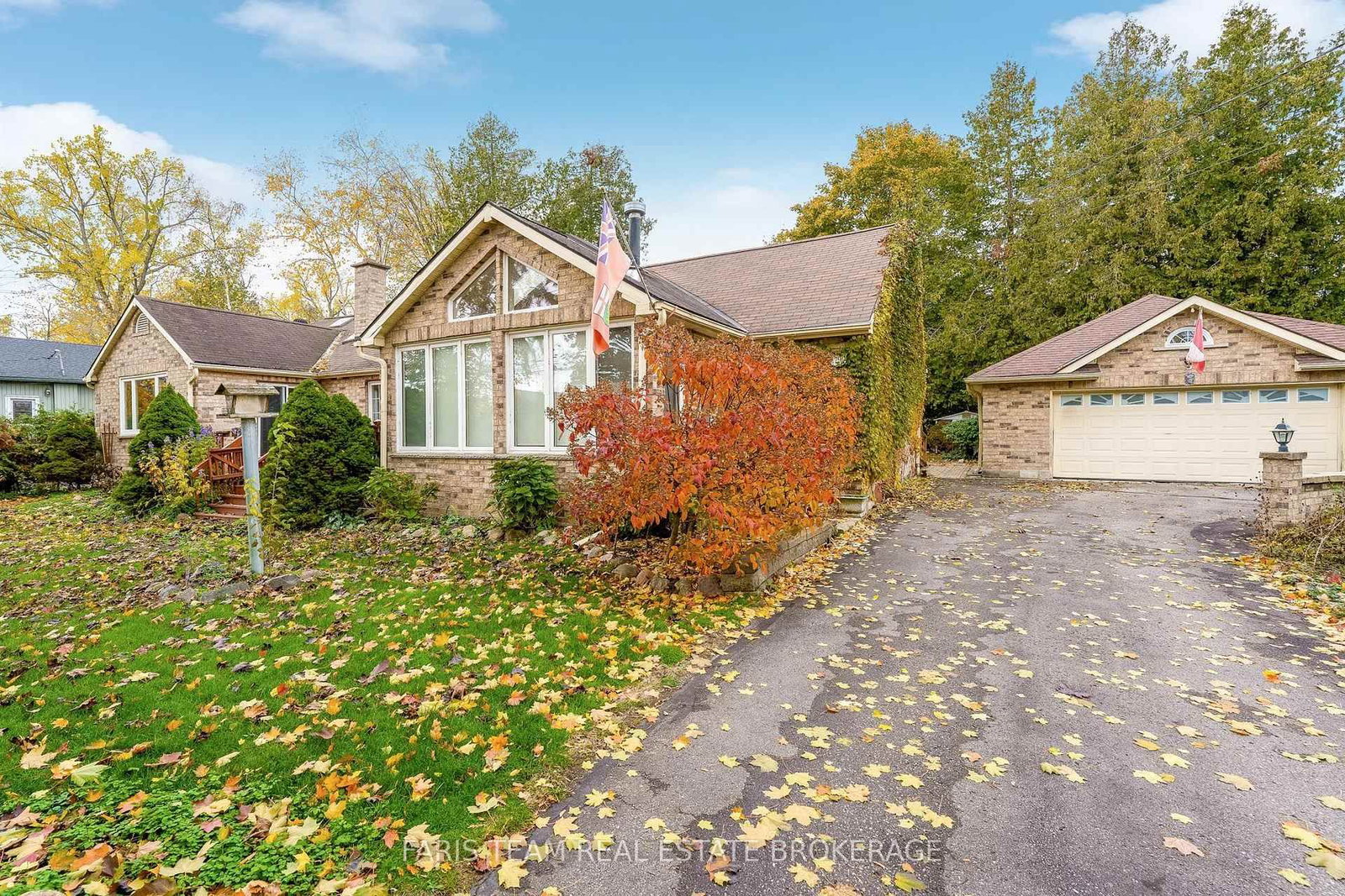 2790 Purvis Street • Innisfil, ON photo 1