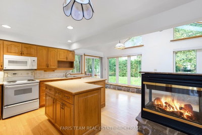2790 Purvis Street • Innisfil, ON photo 9