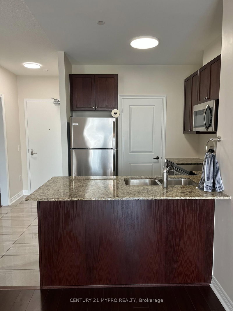 512 - 7325 Markham Road