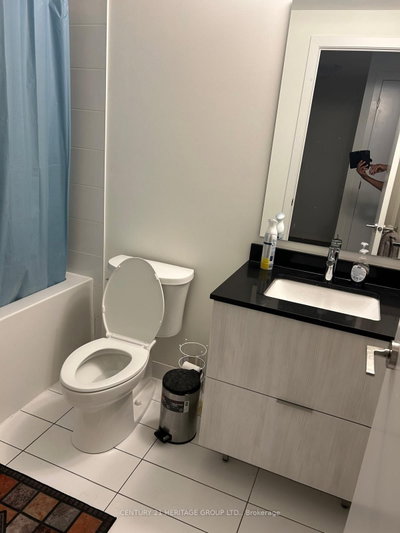 12 David Eyer Road • #1230 • Richmond Hill, ON photo 5