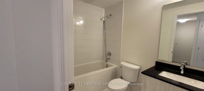 12 David Eyer Road • #1230 • Richmond Hill, ON photo 9