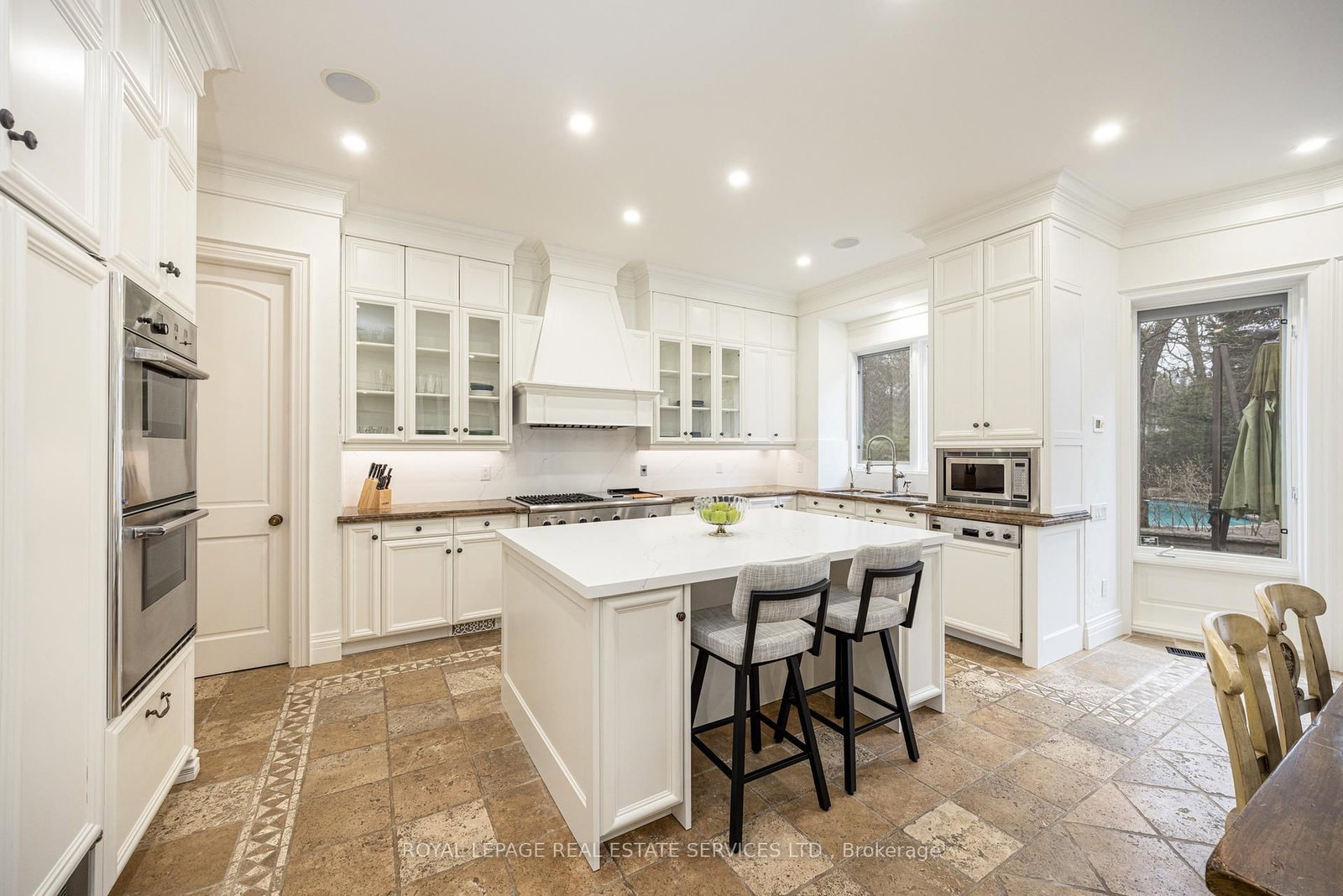 9 Seinecliffe Road • Markham, ON photo 14
