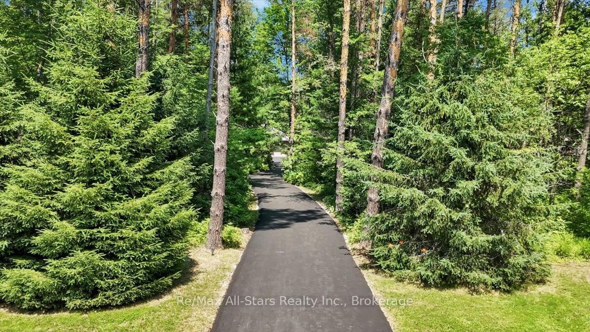 8480 Tosorontio Sideroad 20 Side Road • Adjala-Tosorontio, ON photo 2