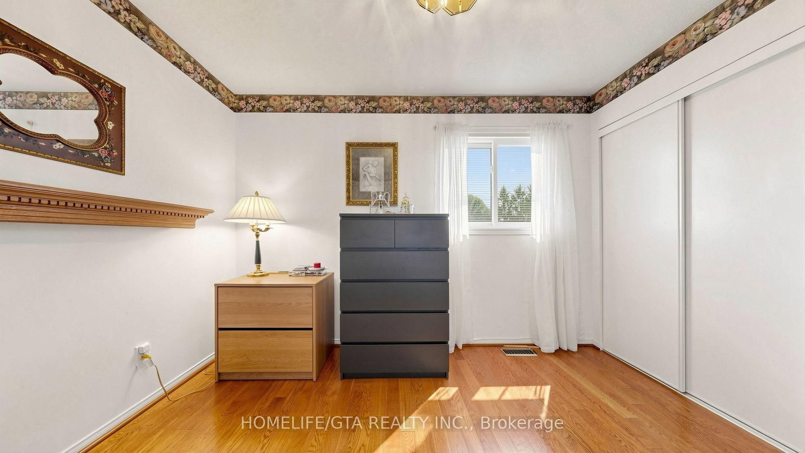 4 Alma Court • Richmond Hill, ON photo 30