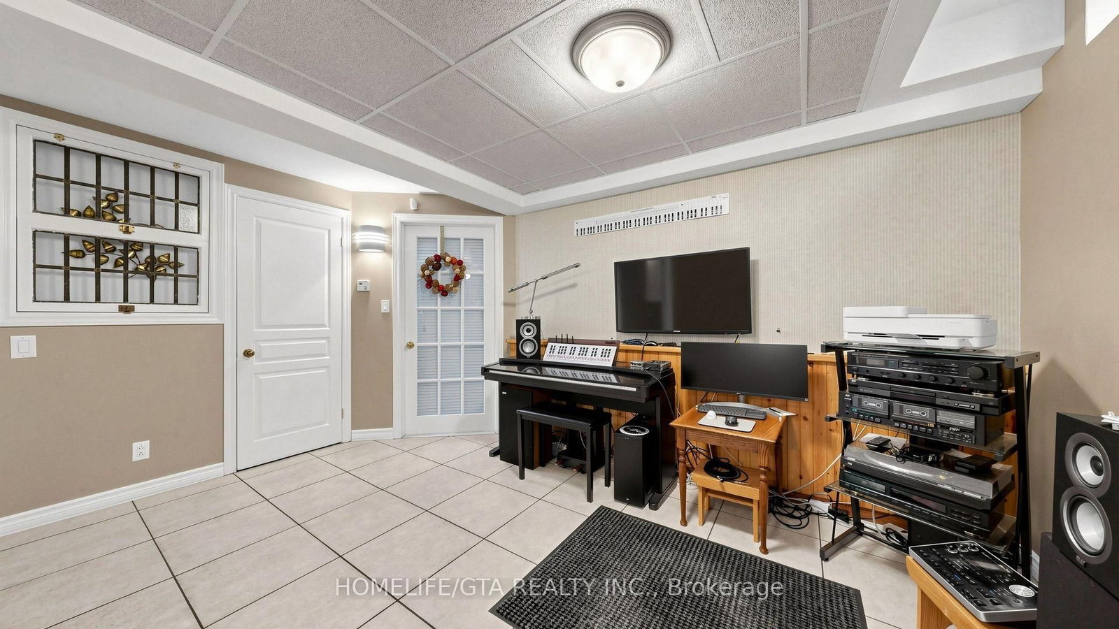 4 Alma Court • Richmond Hill, ON photo 38