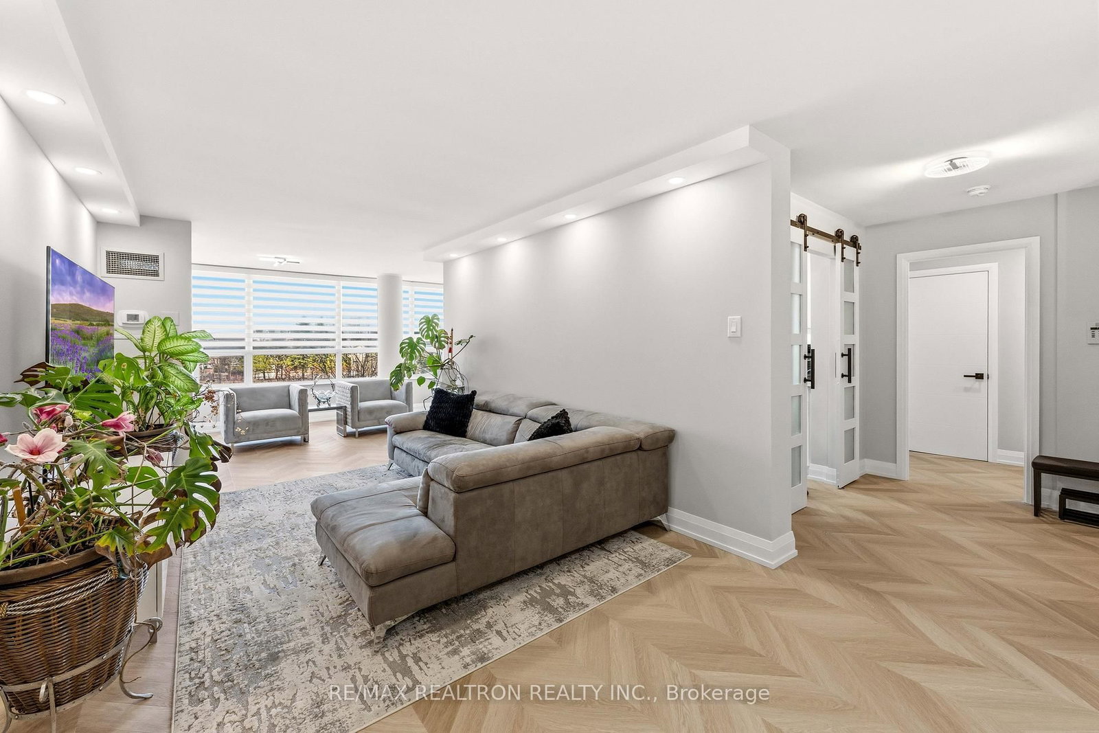 11 Townsgate Drive • #312 • Vaughan, ON photo 20