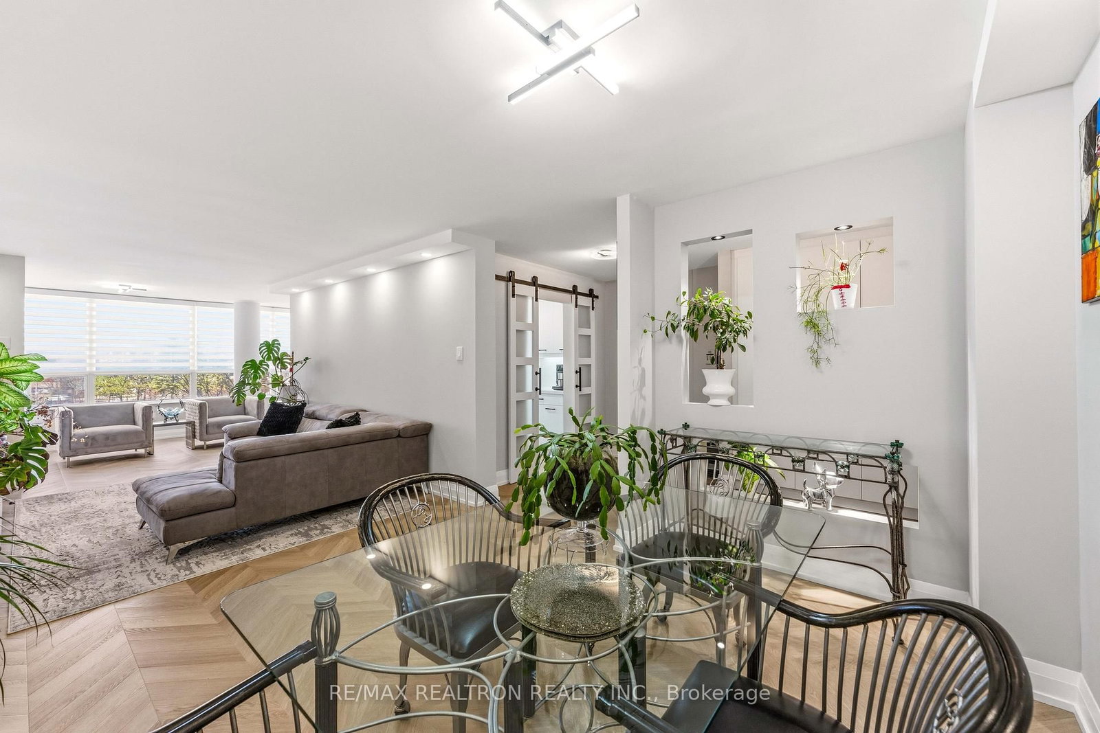 11 Townsgate Drive • #312 • Vaughan, ON photo 25