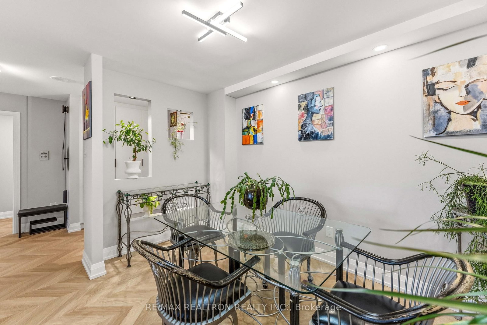 11 Townsgate Drive • #312 • Vaughan, ON photo 26