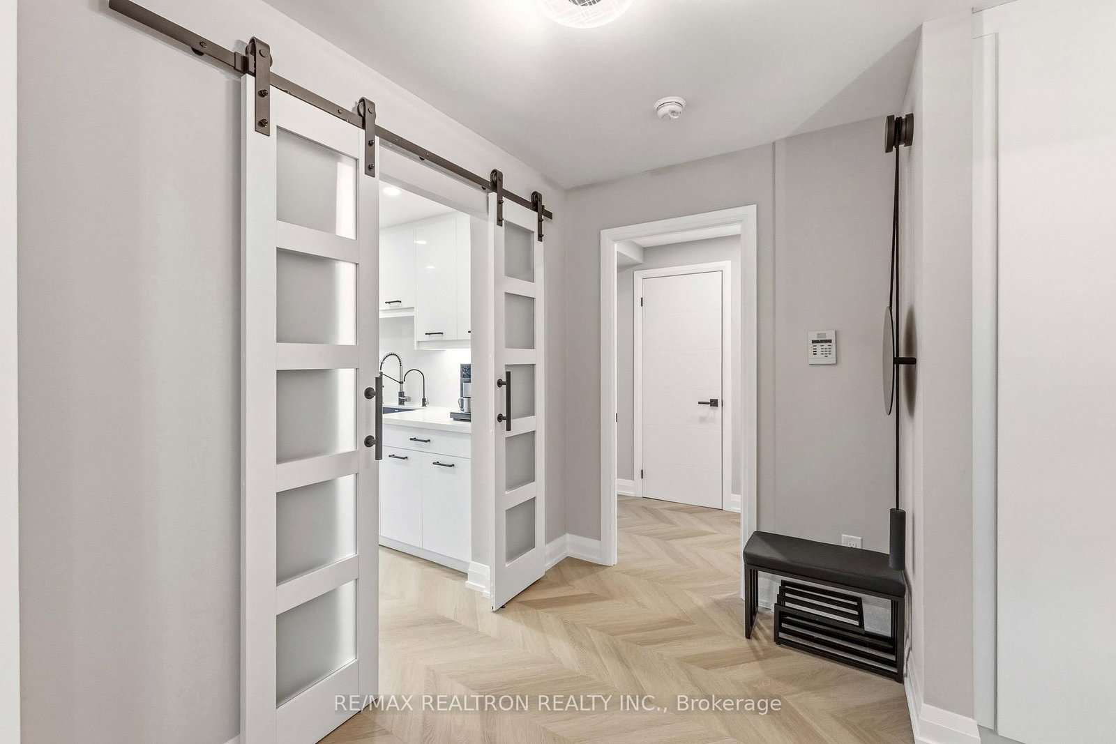 11 Townsgate Drive • #312 • Vaughan, ON photo 27