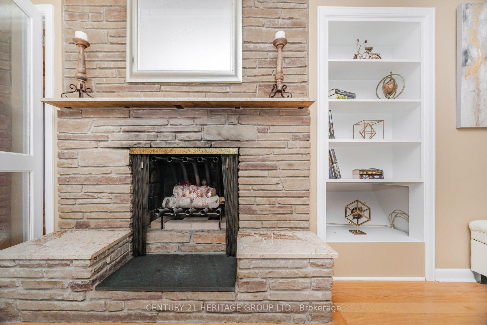 22 Poplar Drive • Richmond Hill, ON photo 16
