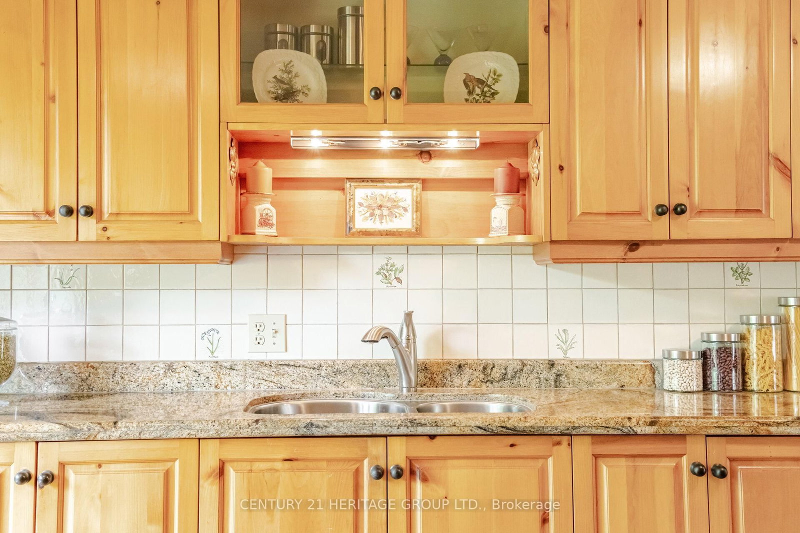 22 Poplar Drive • Richmond Hill, ON photo 28