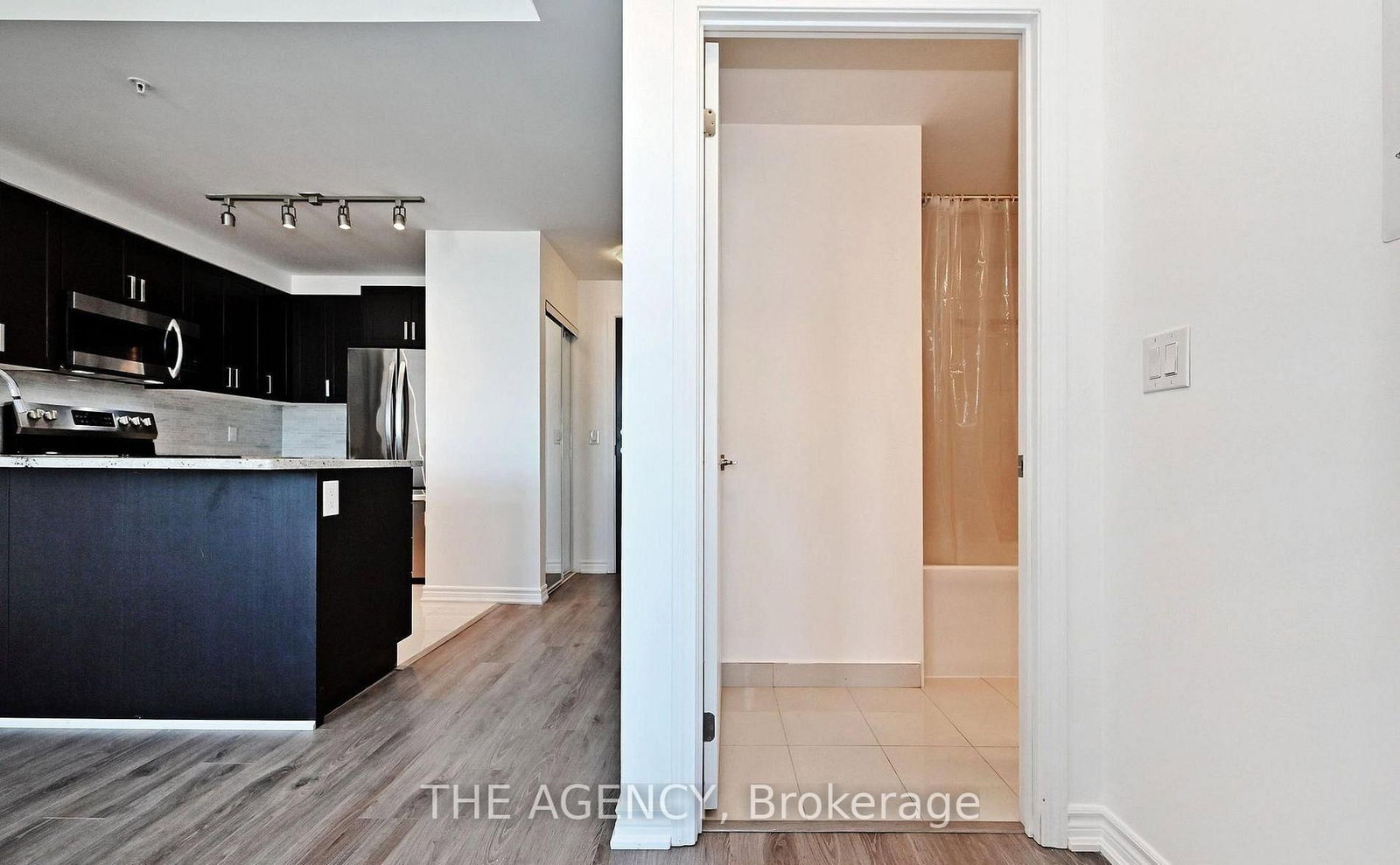 11611 Yonge Street • #809 • Richmond Hill, ON photo 21