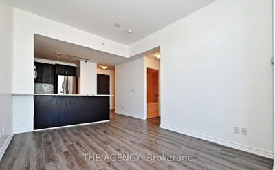 11611 Yonge Street • #809 • Richmond Hill, ON photo 5