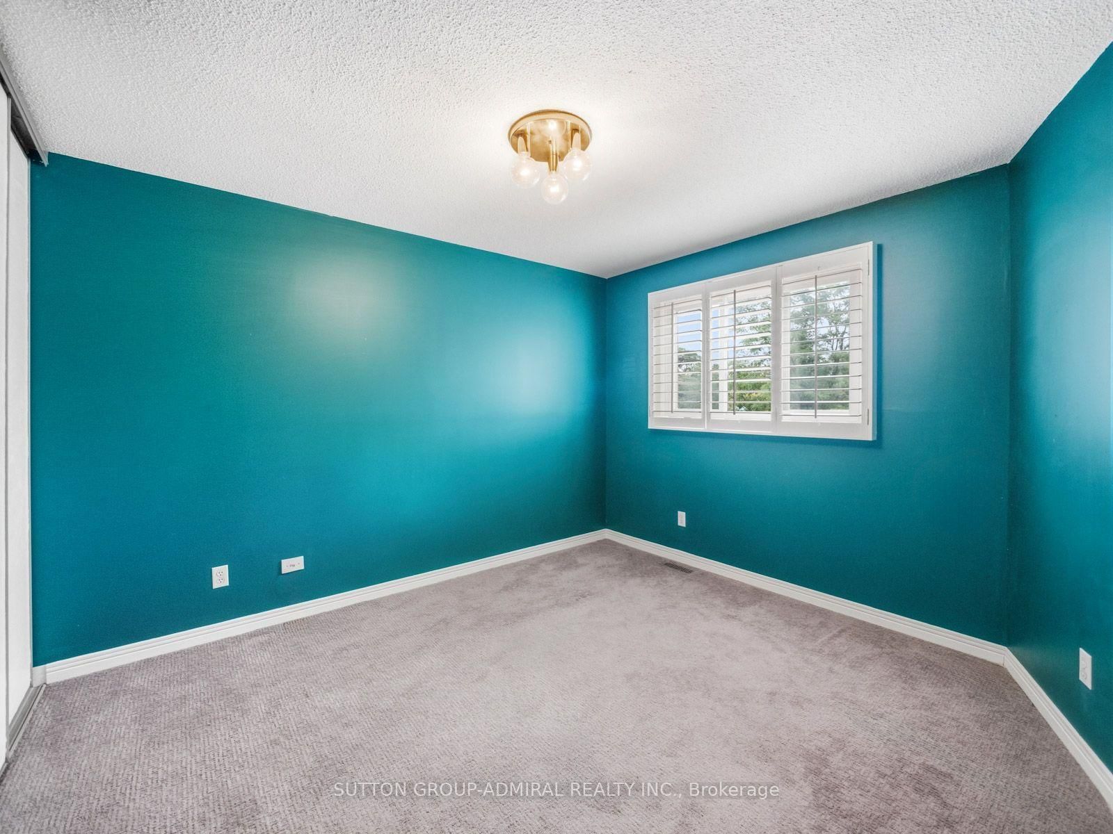 19 Jessica Gardens • Vaughan, ON photo 27