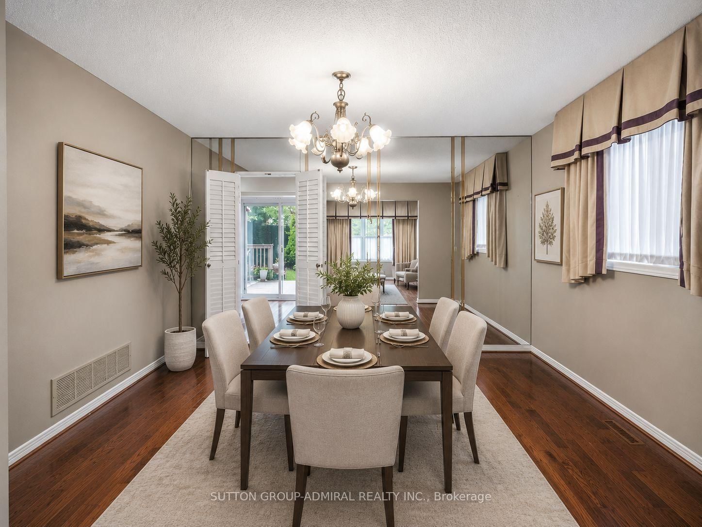 19 Jessica Gardens • Vaughan, ON photo 5