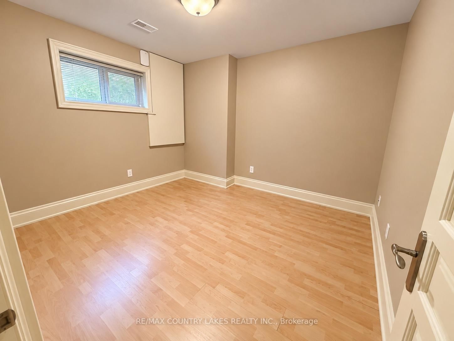 25630 Maple Beach Road • Brock, ON photo 27