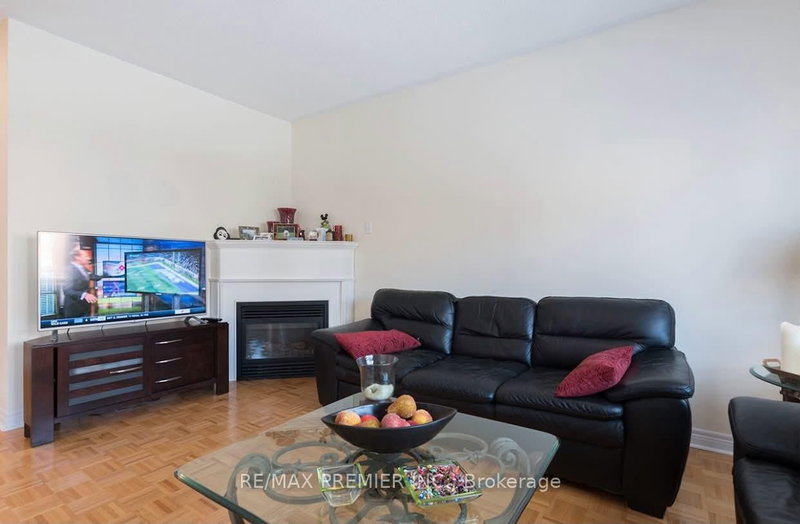 144 Greenview Circle