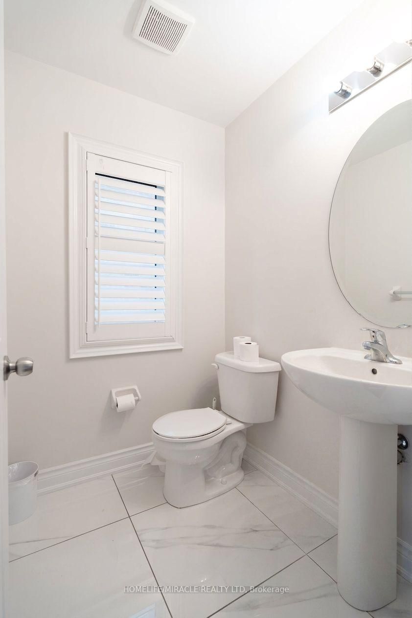 15 Ryerson Drive • Vaughan, ON photo 5