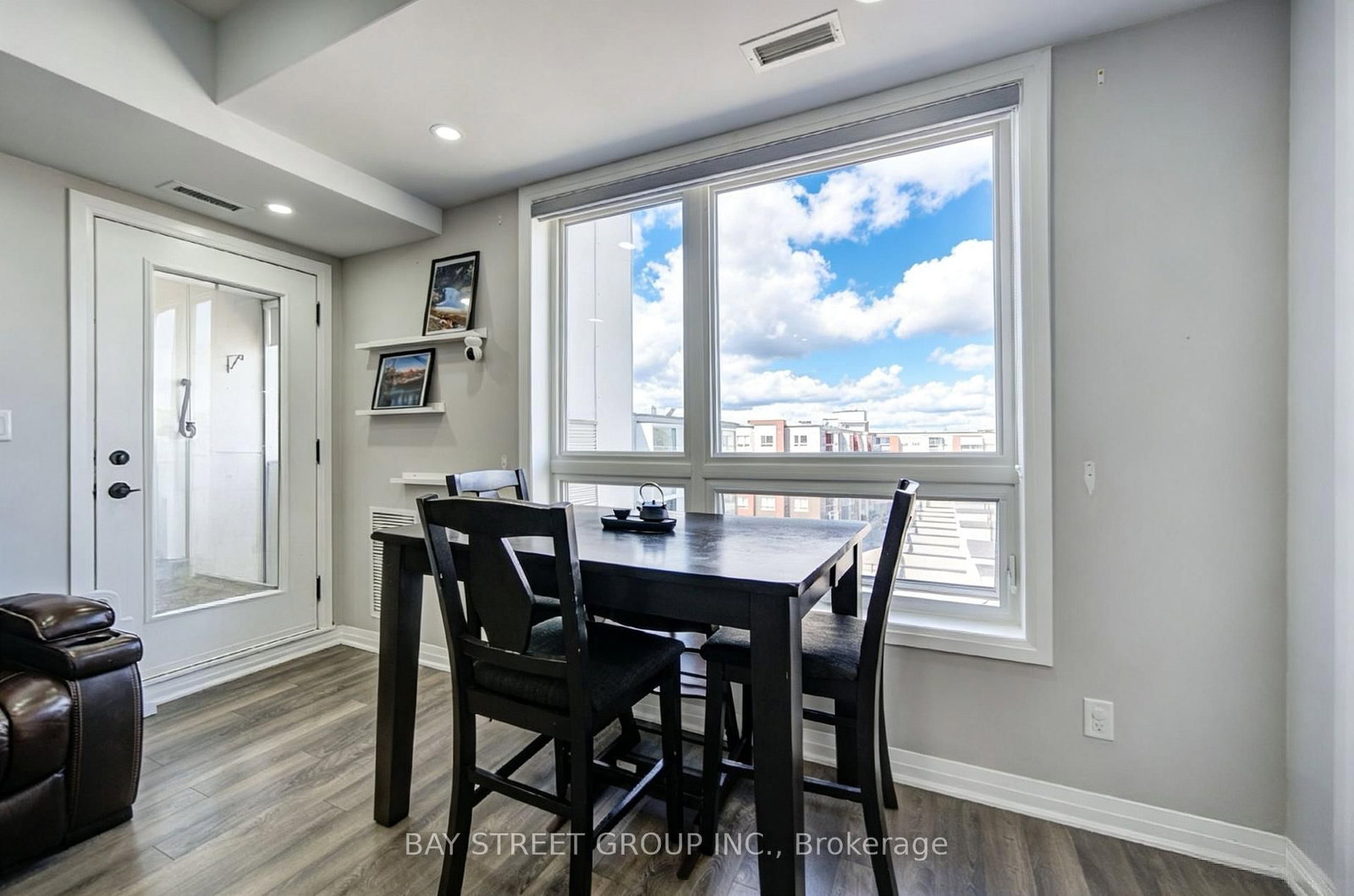 2 Adam Sellers Street • #603 • Markham, ON photo 9