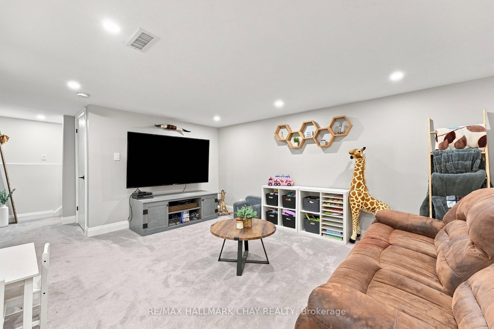 12 Larkdale Crescent • Essa, ON photo 18
