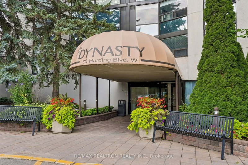 1111 - 30 Harding Boulevard W