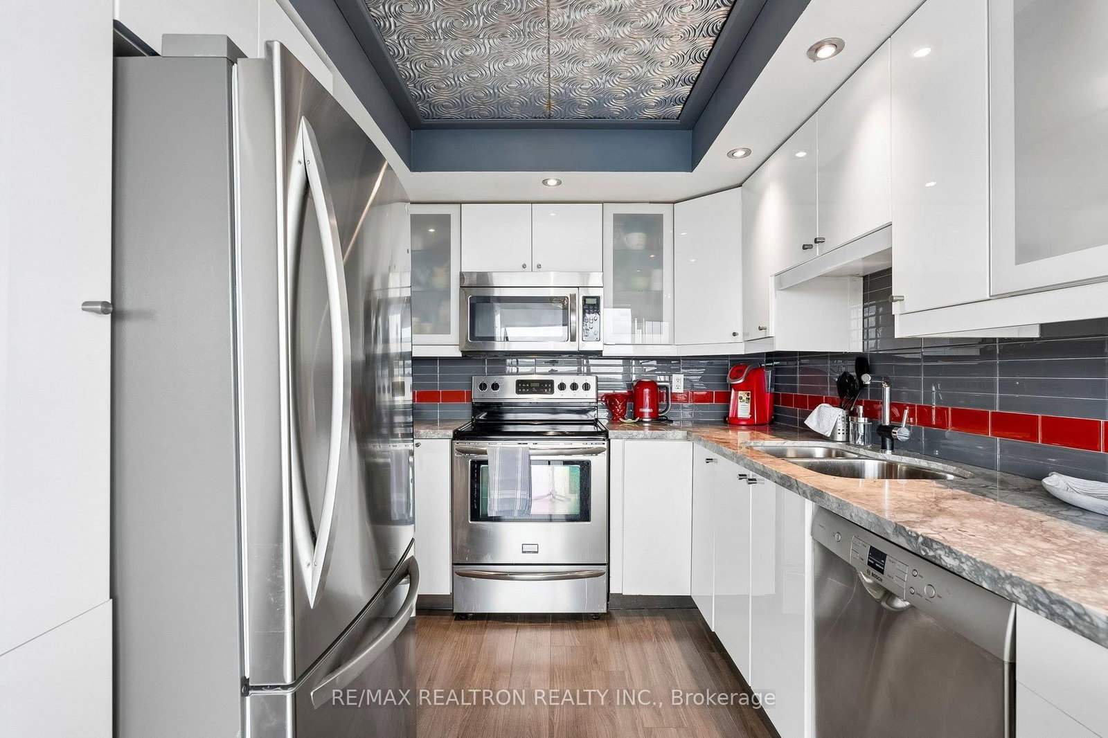 30 Harding Boulevard W • #1111 • Richmond Hill, ON photo 21