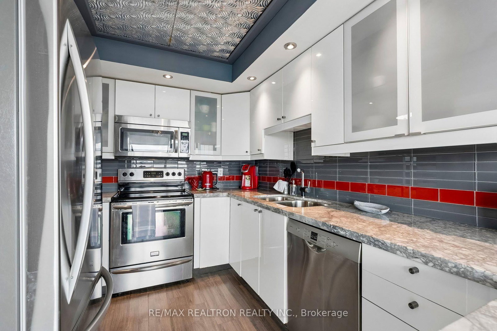 30 Harding Boulevard W • #1111 • Richmond Hill, ON photo 22