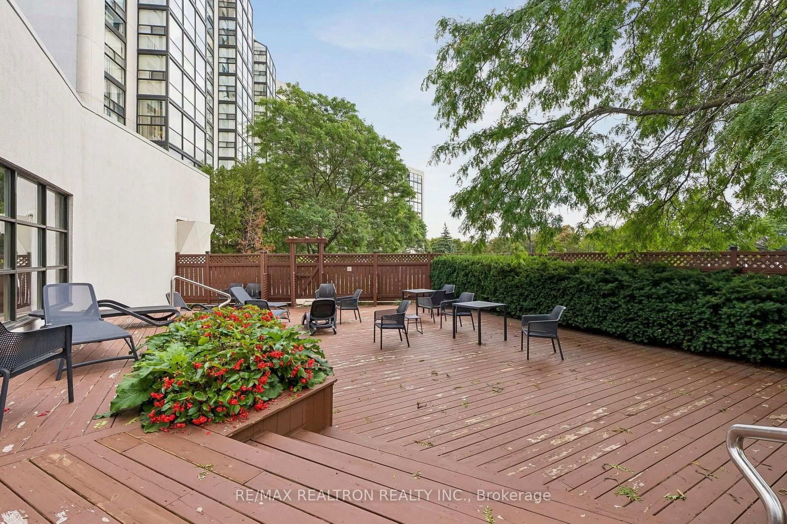 30 Harding Boulevard W • #1111 • Richmond Hill, ON photo 43