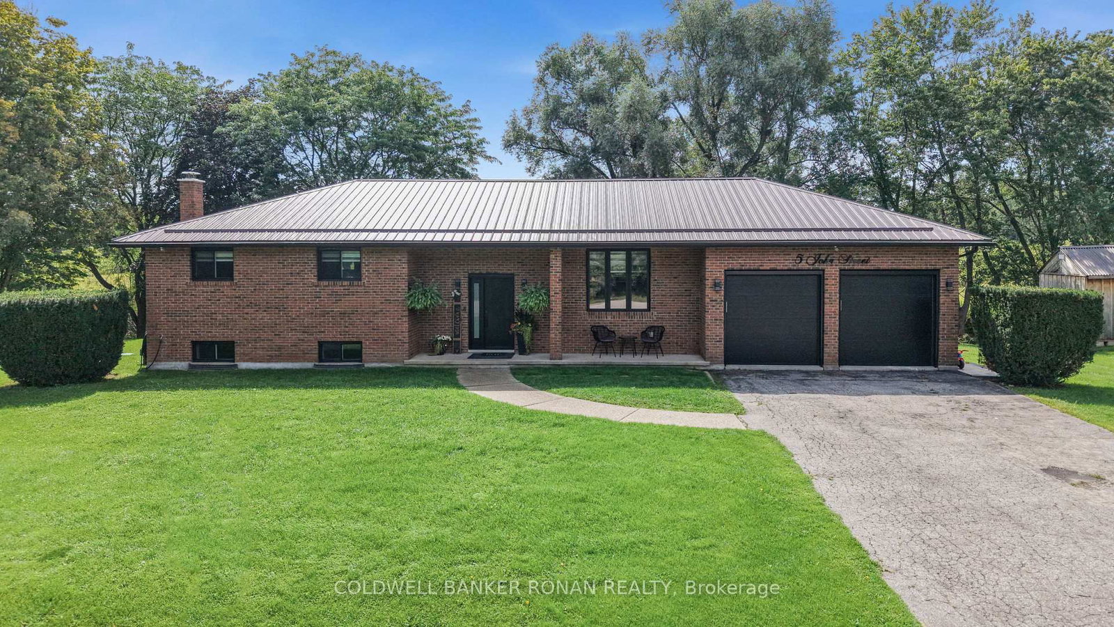 5 John Street • Adjala-Tosorontio, ON photo 48