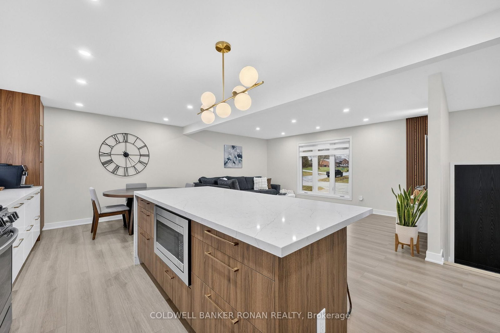 5 John Street • Adjala-Tosorontio, ON photo 9