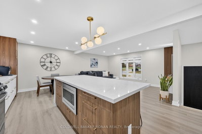 5 John Street • Adjala-Tosorontio, ON photo 9