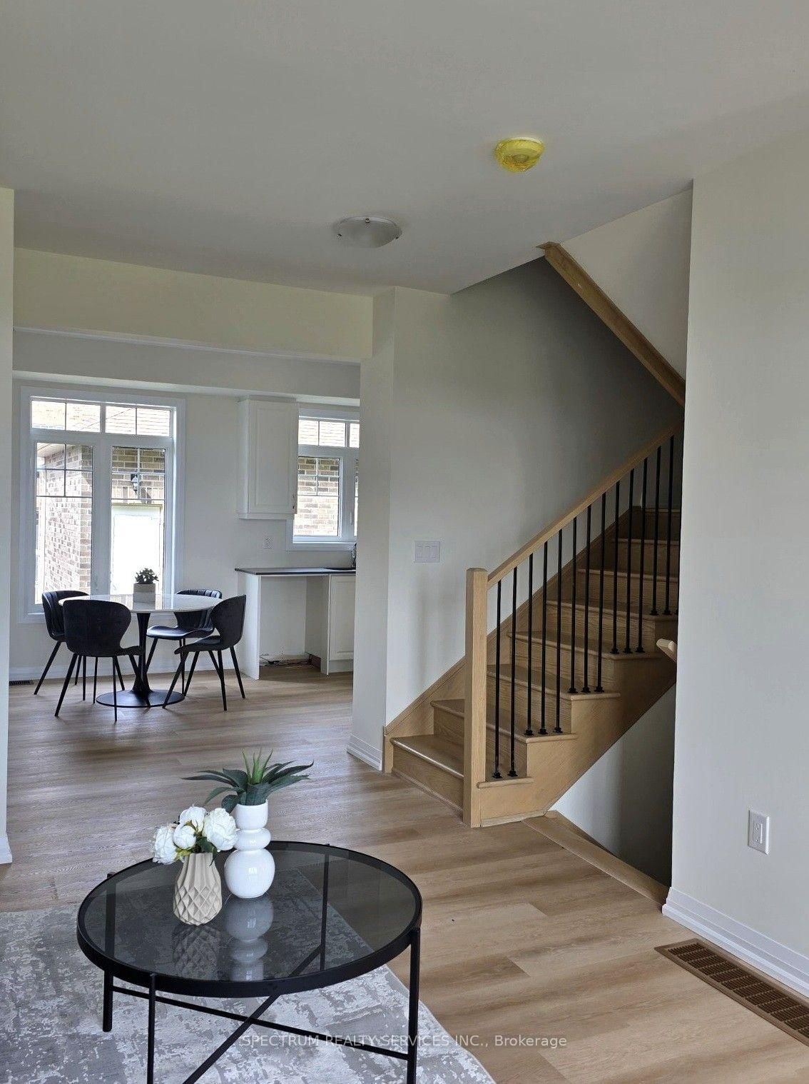 1520 Benson Street photo 8