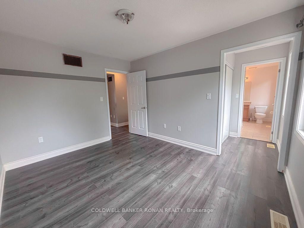 7 Kidd Crescent • New Tecumseth, ON photo 14