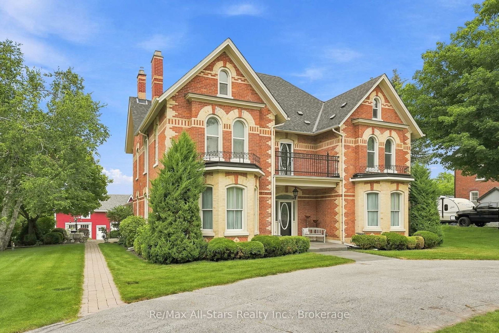 122 Cameron Street E • Brock, ON photo 1