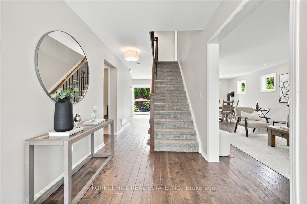 137 Main Street • King, ON photo 5