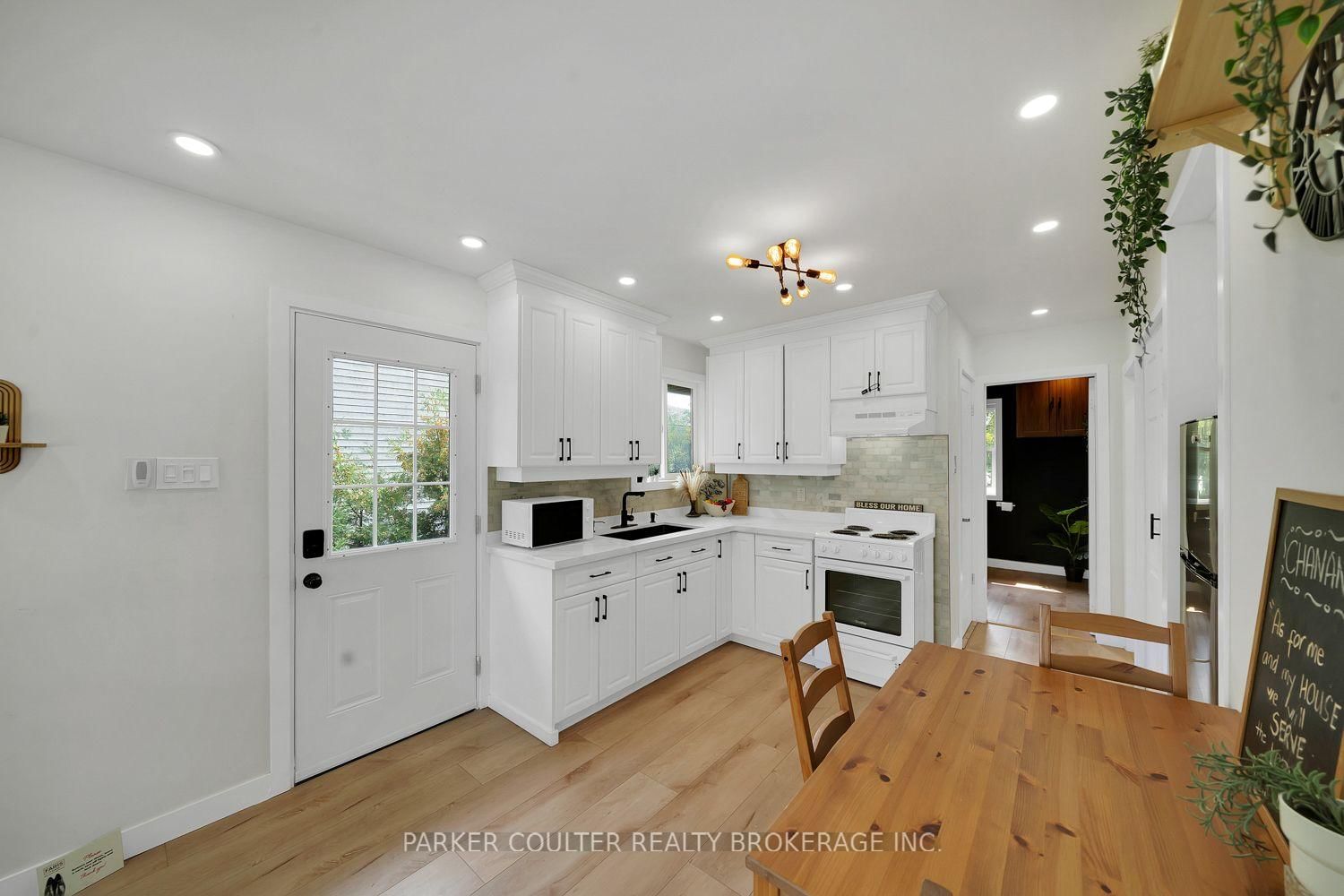 2305 Crystal Beach Road • Innisfil, ON photo 13