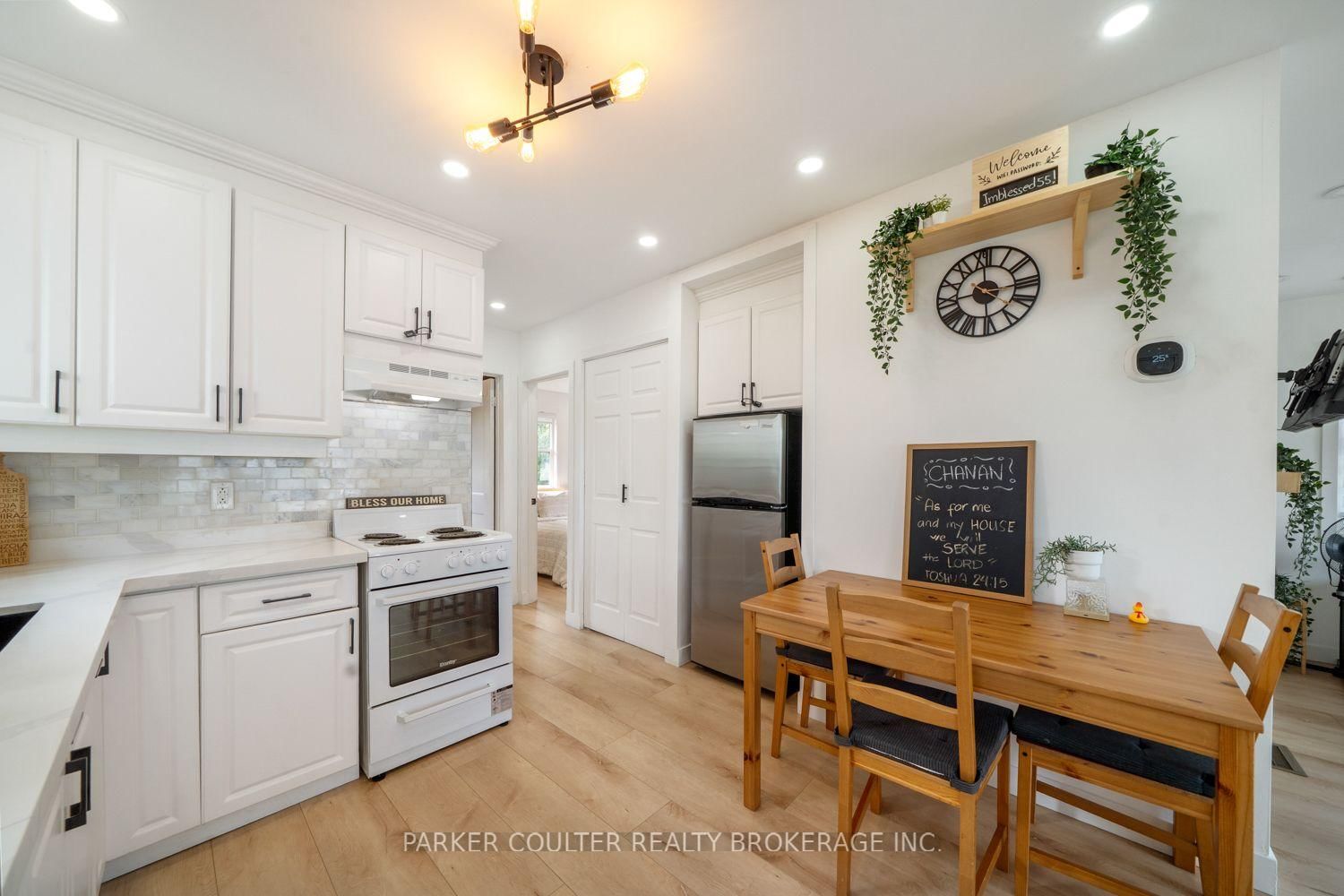 2305 Crystal Beach Road • Innisfil, ON photo 17