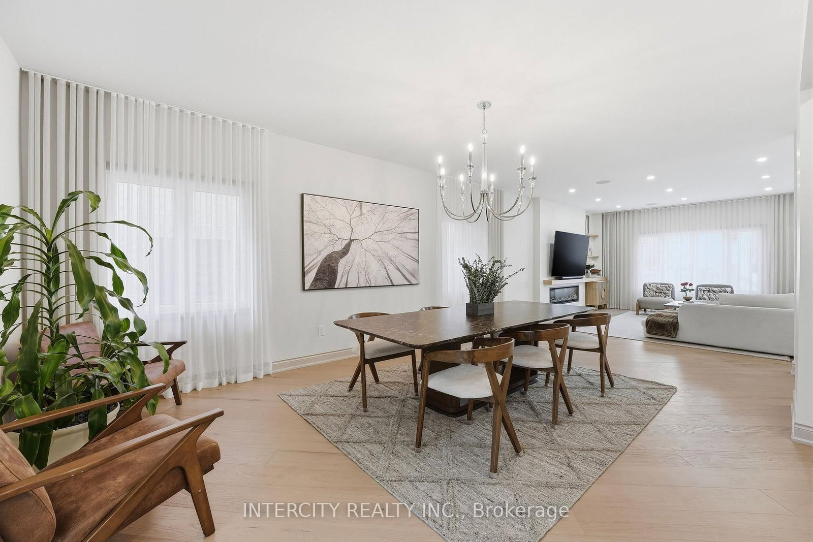 568 Grand Trunk Avenue • Vaughan, ON photo 12