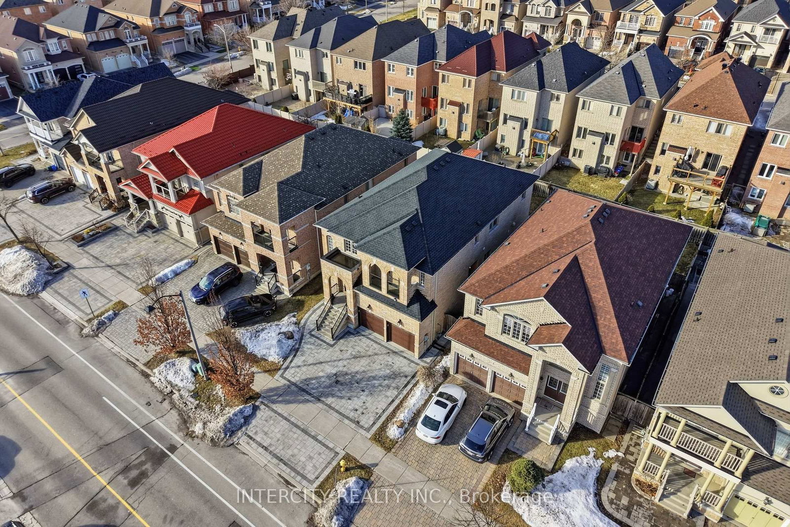 568 Grand Trunk Avenue • Vaughan, ON photo 38