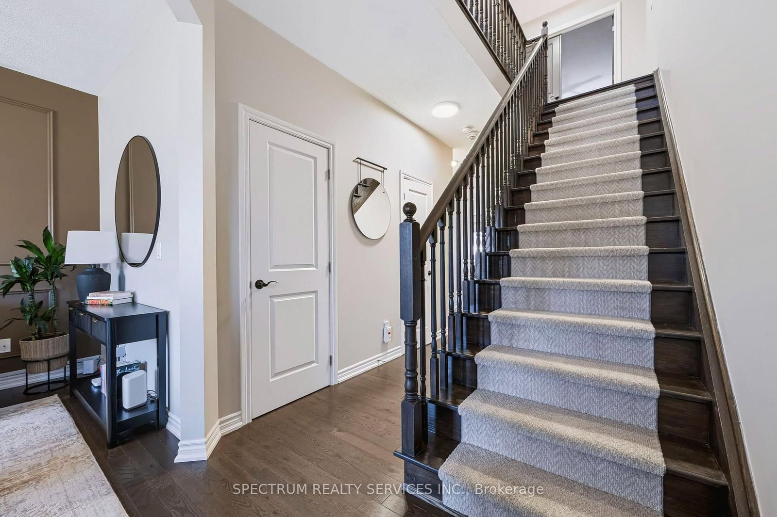 69 Strachan Trail • New Tecumseth, ON photo 10