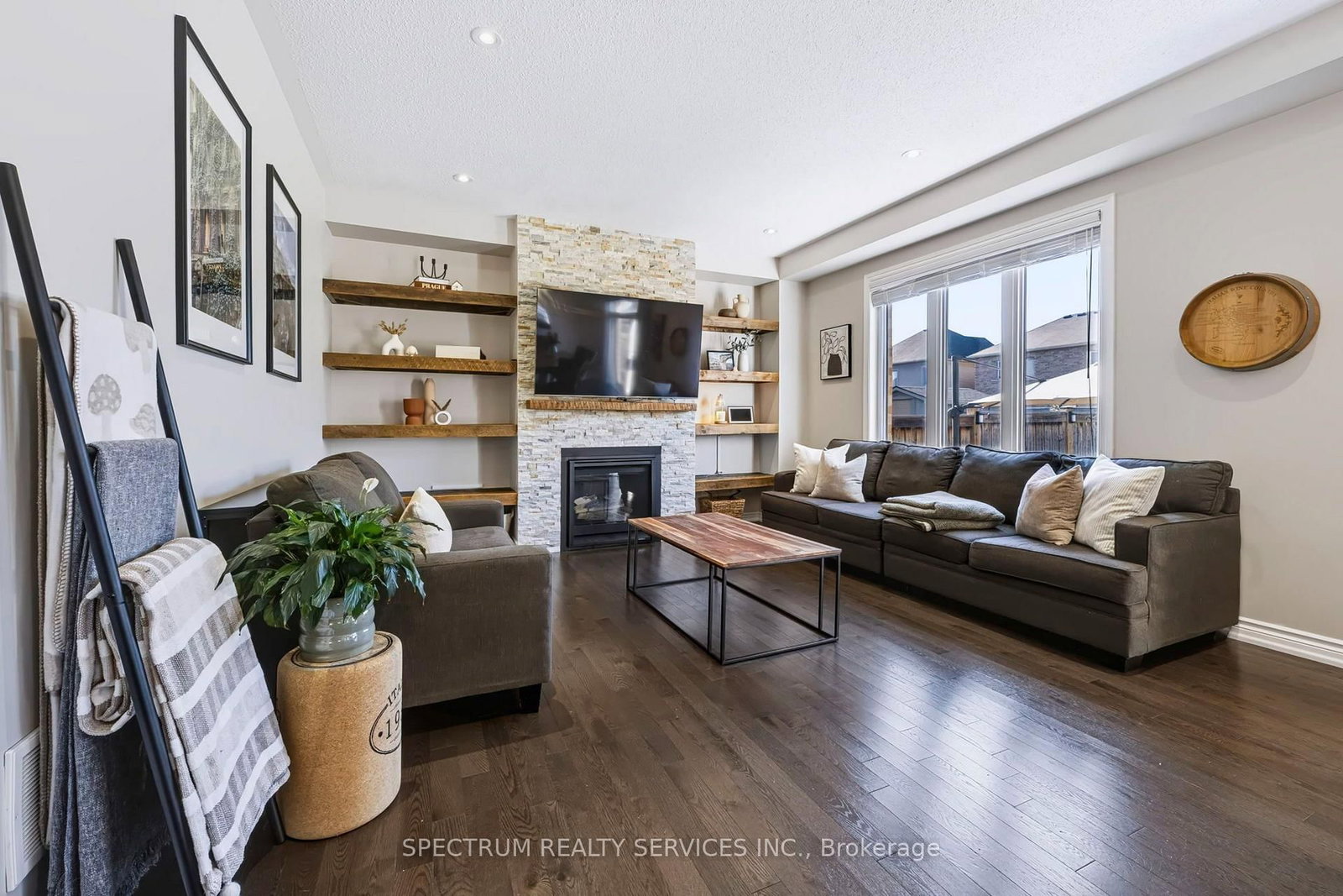 69 Strachan Trail • New Tecumseth, ON photo 20