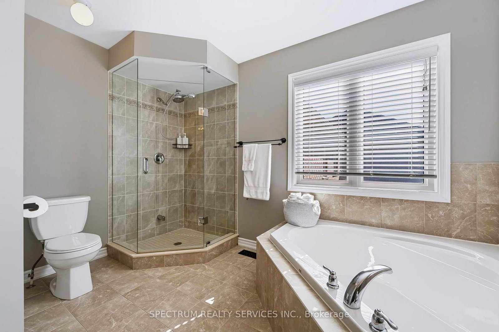 69 Strachan Trail • New Tecumseth, ON photo 34