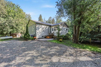 7602 25th Sideroad • Adjala-Tosorontio, ON photo 2