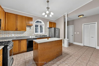 7602 25th Sideroad • Adjala-Tosorontio, ON photo 9