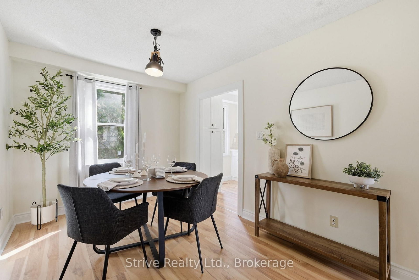 1718 John Street • #33 • Markham, ON photo 8