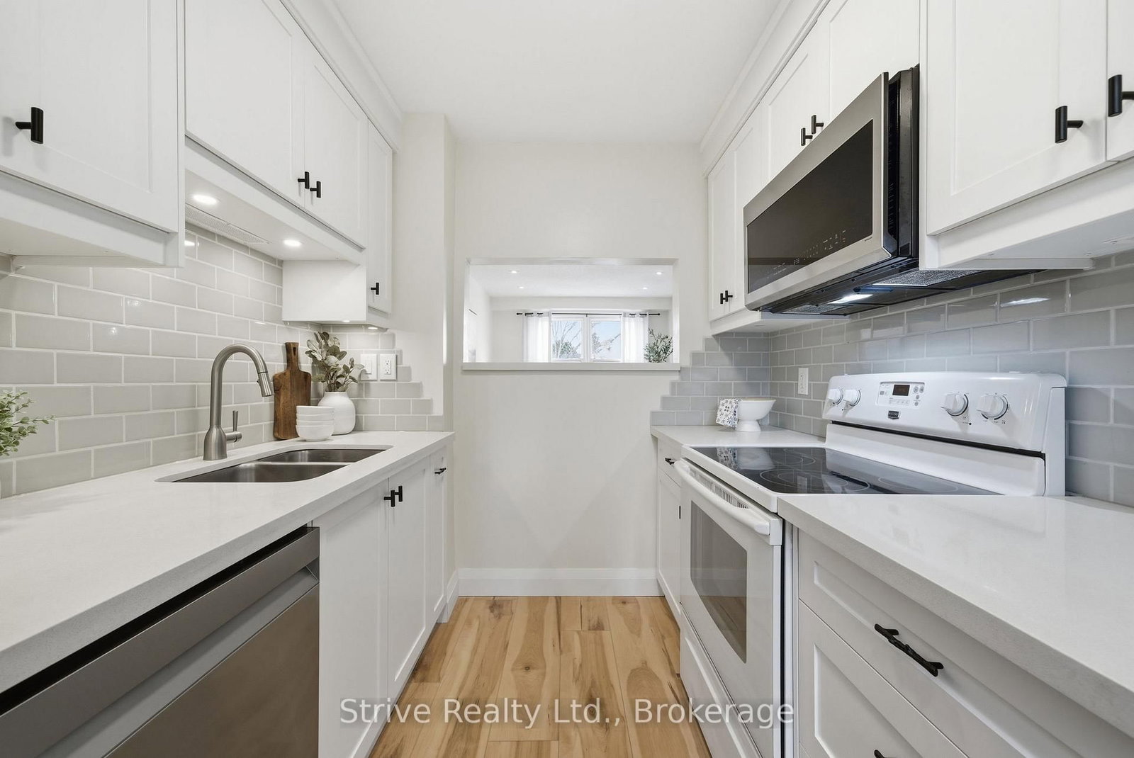 1718 John Street • #33 • Markham, ON photo 9