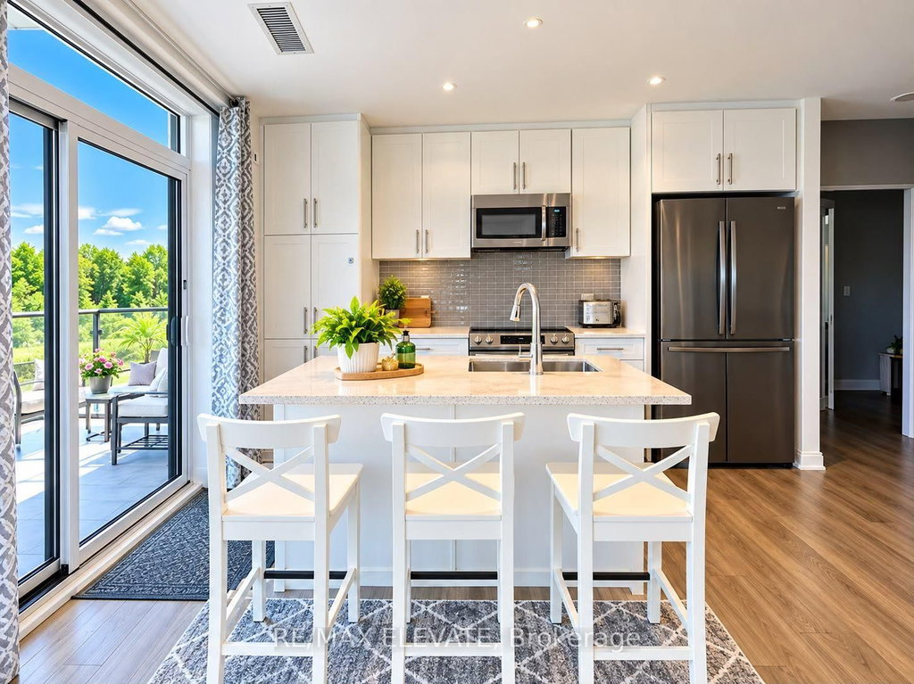 339 - 375 Sea Ray Avenue 4